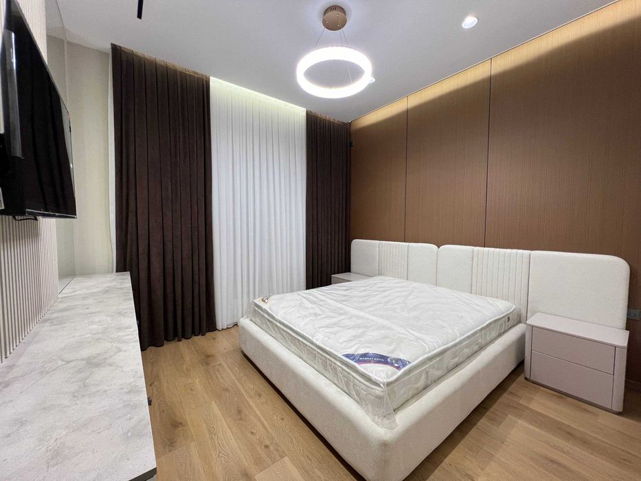 (Добрый) O'z Mahal Новомосковская, 117 м², 4/4/14, Кадастр в процессе