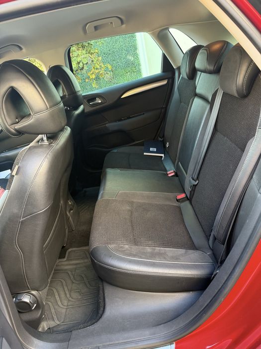 Citroen C4 - cutie pilotata