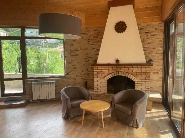 Продава се Хотел в Лъки - 104 кв.м за 1913 €/кв.м - Снимка #3