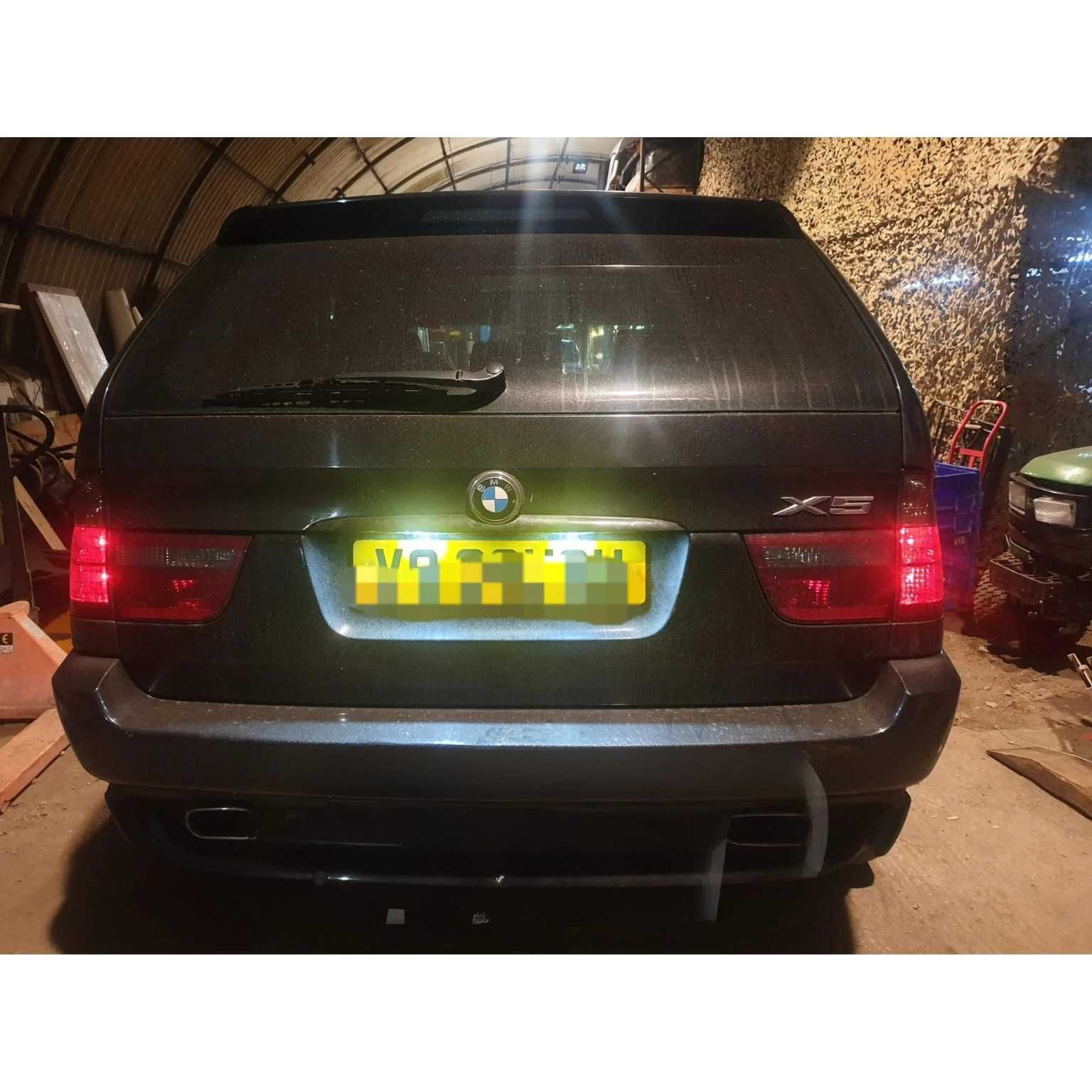 LED плафони за регистрационен номер - BMW X5 E53 / X3 E83