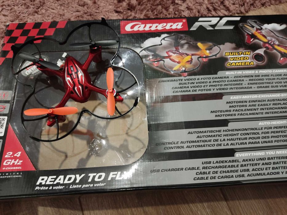 Carrera RC летательный дрон со встроенной видео камерой
