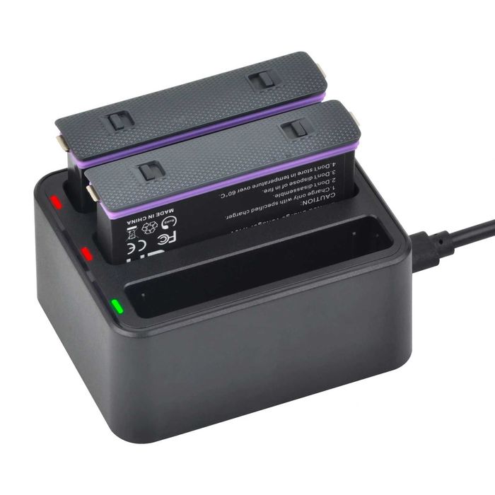 Set 3 acumulatori 2400mAh + incarcator triplu camere Insta360 X4