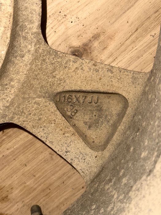 Джанти за Mitsubishi R16