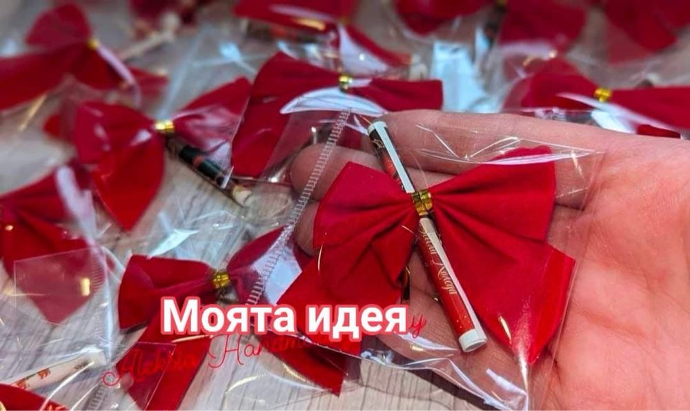 различни модели коледни късмети ръчна изработка елха панделка камбанка