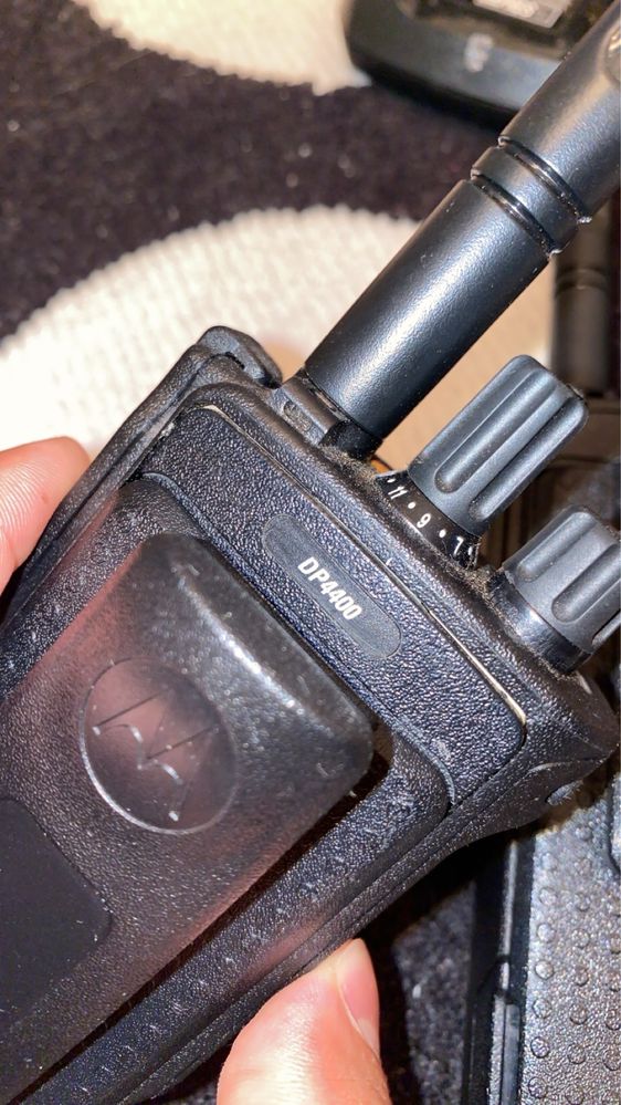 Радиостанции Motorola dp4400