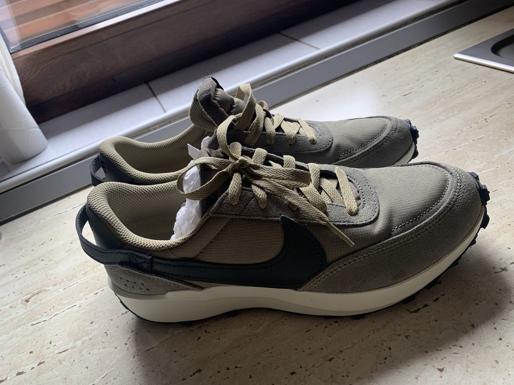 Nike Waffle Debut Retro Sneaker (Men) 41 olive