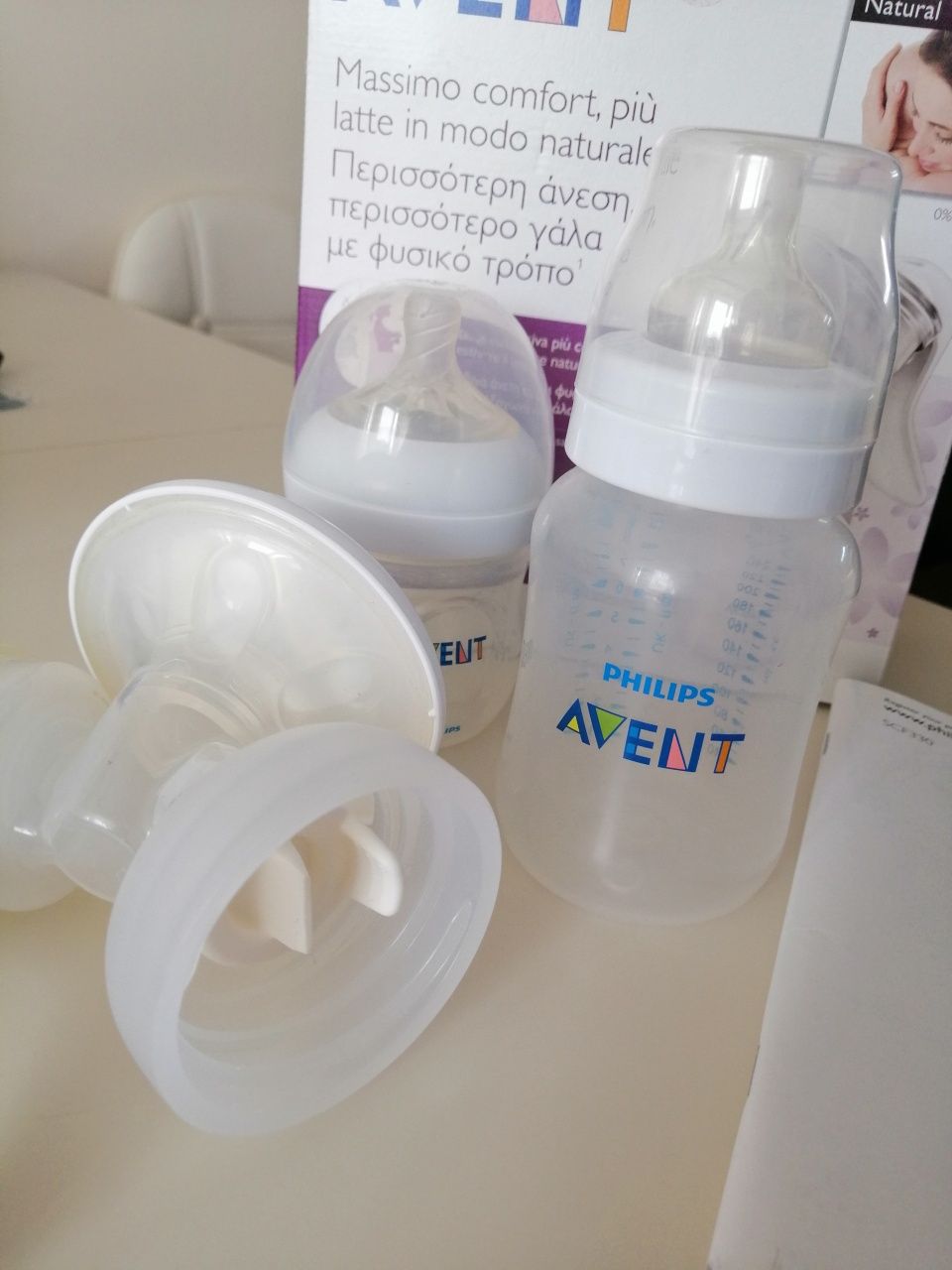 Ръчна помпа за кърма Philips Avent с допълнително шише