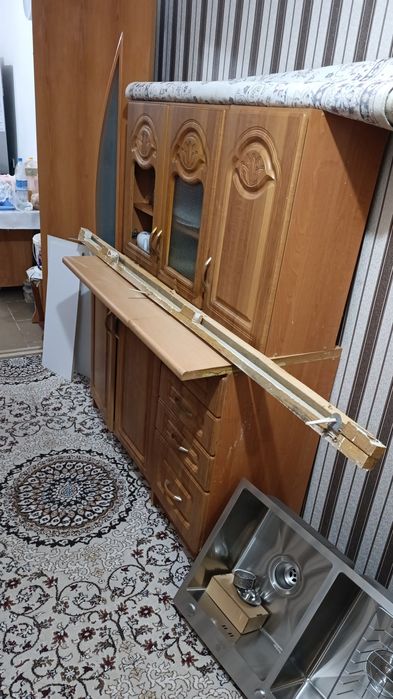 Кухонный мебель б/у