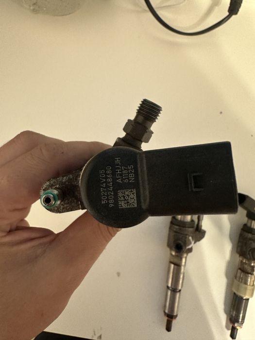 Injector 1.6 diesel pret bucata