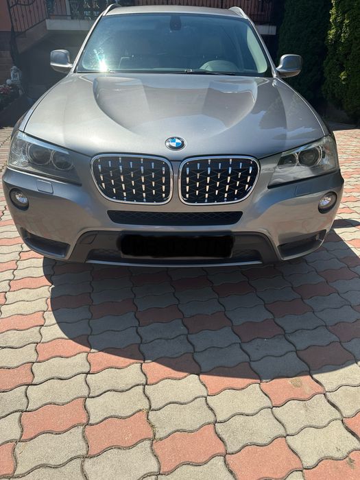 BMW X3 F25 184cp • 4x4 • Trapă Panoramă • Navi Mare • stare excelentă
