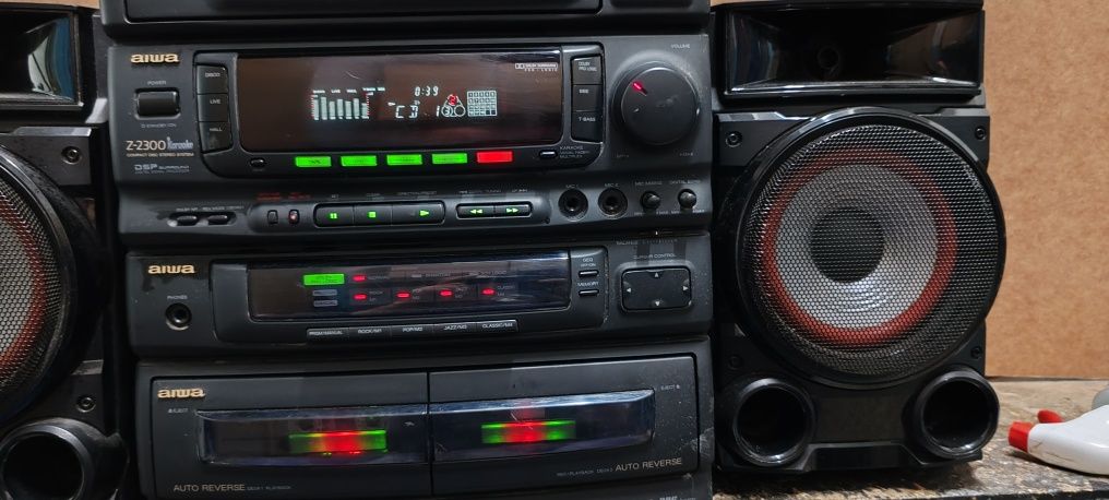 Combine Aiwa Z 2300 și Kenwood Rx29