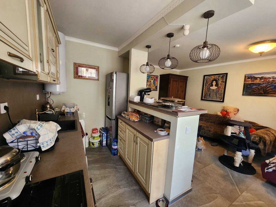 Продава се апартамент в центъра