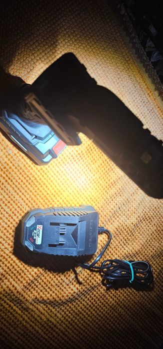 lanterna Parkside cu led fara acumulator si fara incarcator 20v, 12v