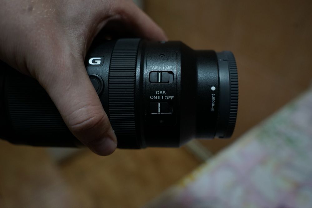Obiectiv Sony E 70-350mm f/4.5-6.3 G OSS – stare impecabilă