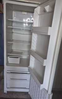Холодильник двухкамерный '' Бирюса"