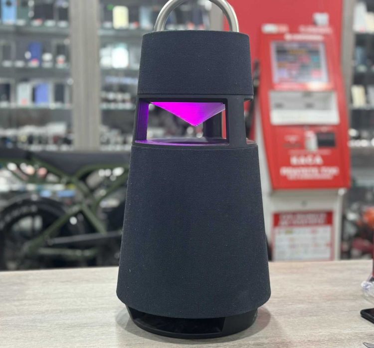 Тонколона LG XBOOM360 RP4G Audio System