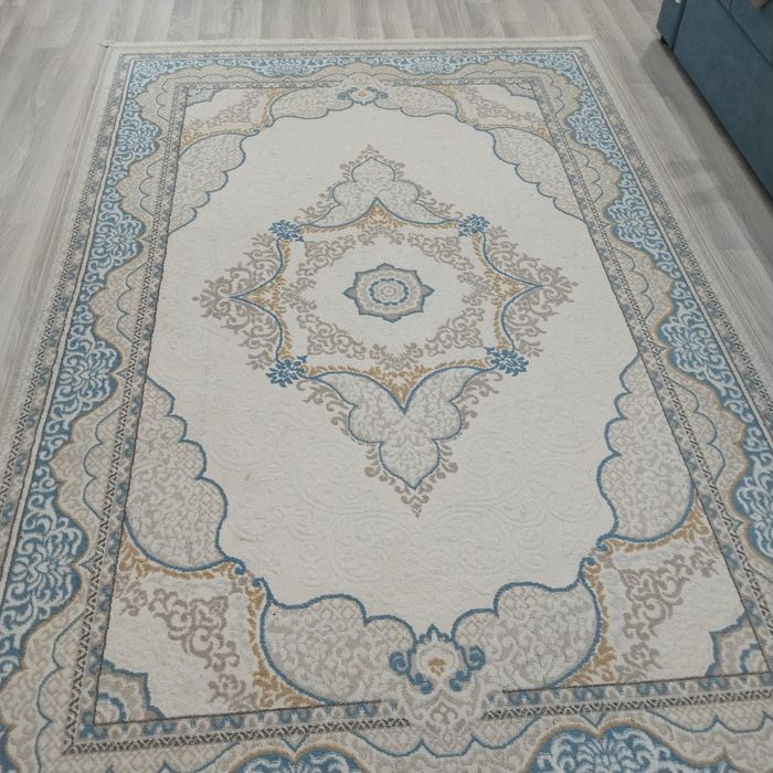 Продам Ковёр 2 штук 2х3