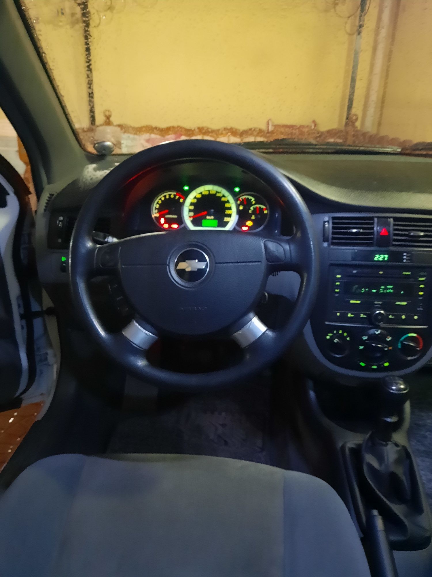 Lacetti 1.8 2012
