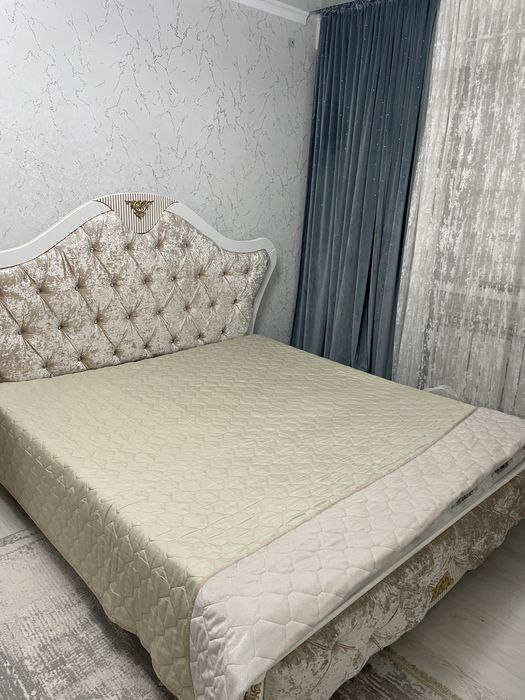 Спальный кровать