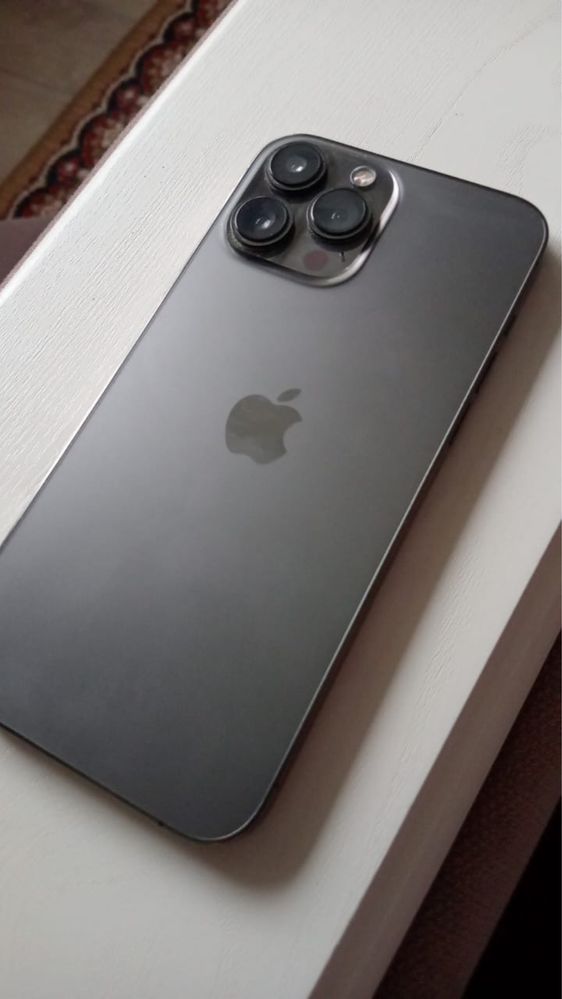 iPhone 13 po max