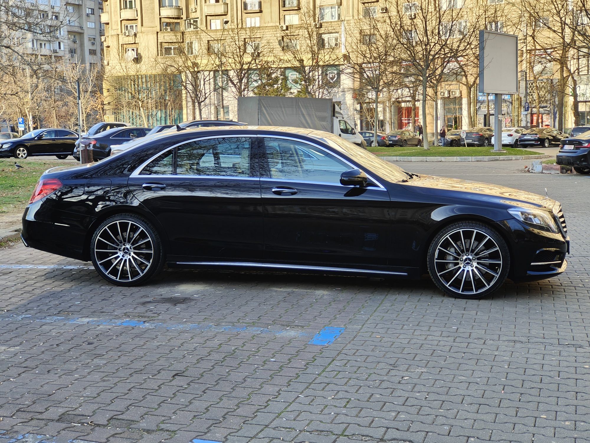 Mercedes S400L HYBRID , varianta LONG, AMG line, jante 21
