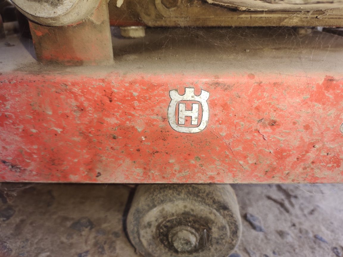 Нарезчик швов Husqvarna FS 309
