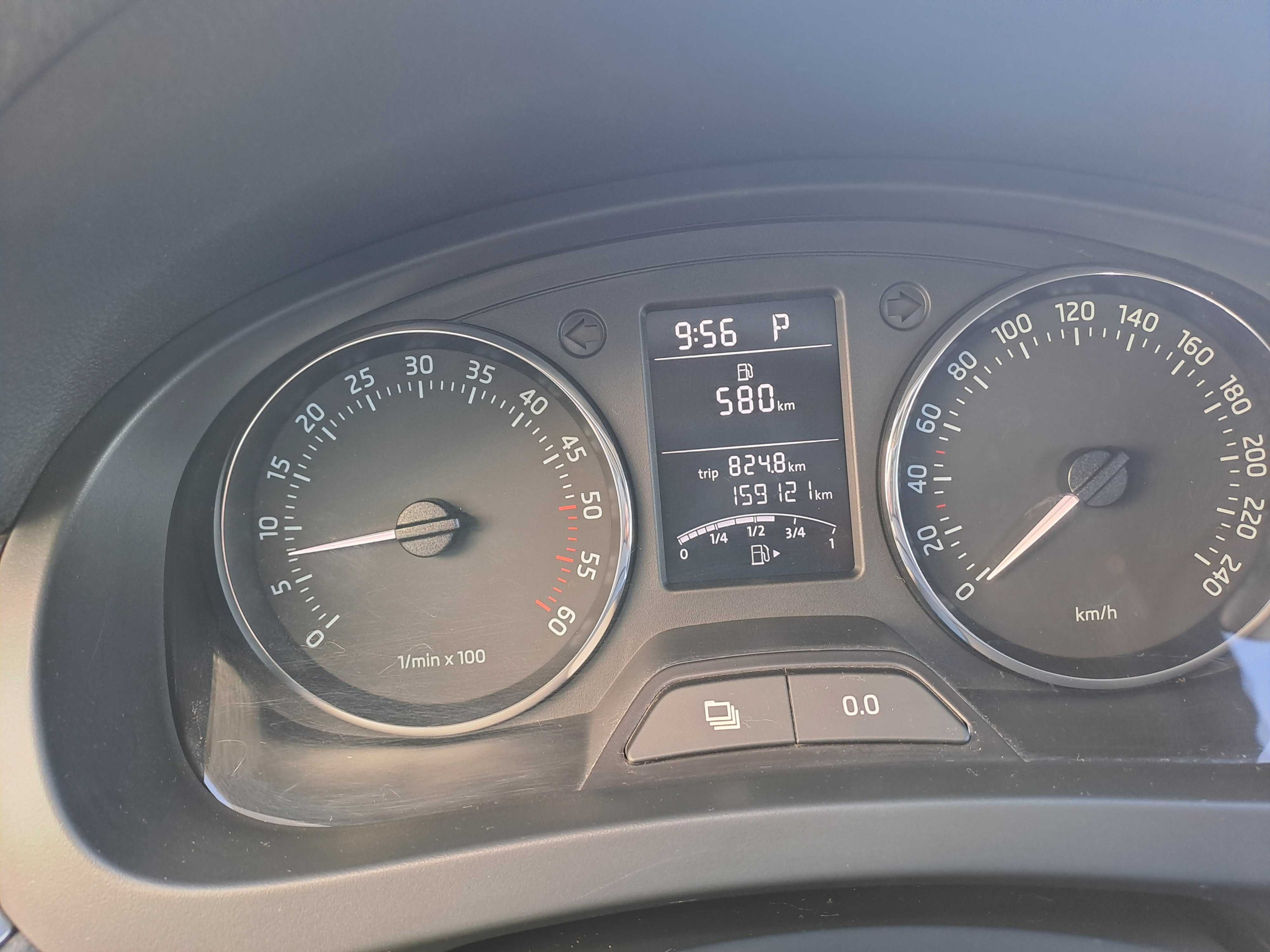 Skoda rapid 1.6tdi, 90hp