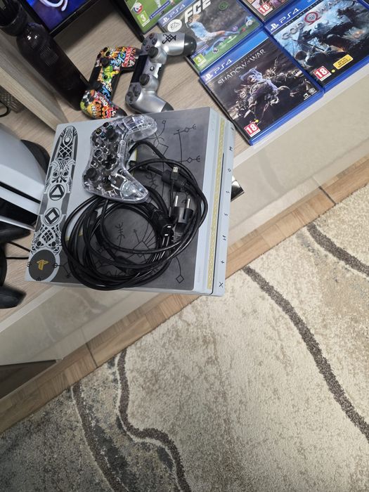 Consolă Sony PlayStation 4 PRO 1 TB PS4 PRO+ Controllere+Jocuri