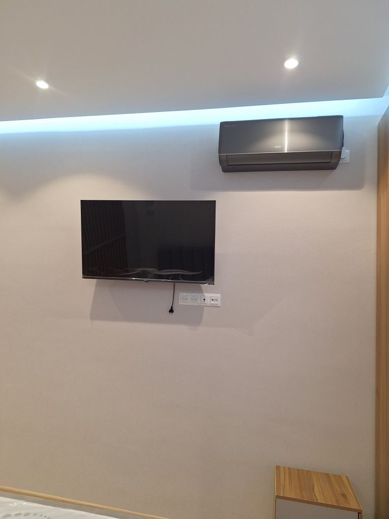 Yakkasaroyda 1 xonalik uy studio remont 30 kv (ARENDA)