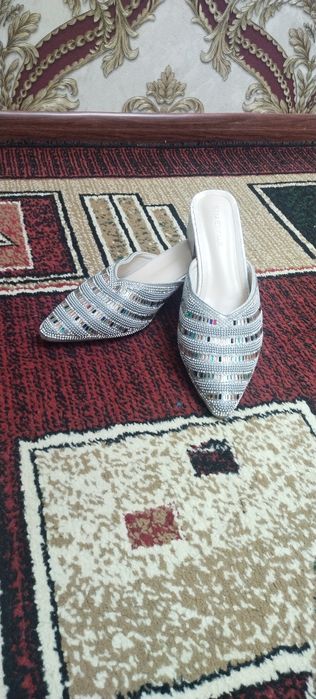 Продается новый тапочки