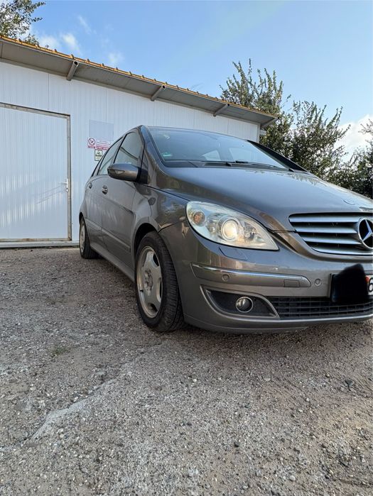 Mercedes benz b class