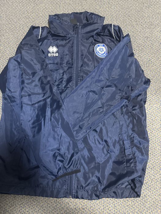 Дождевик сборной казахастана