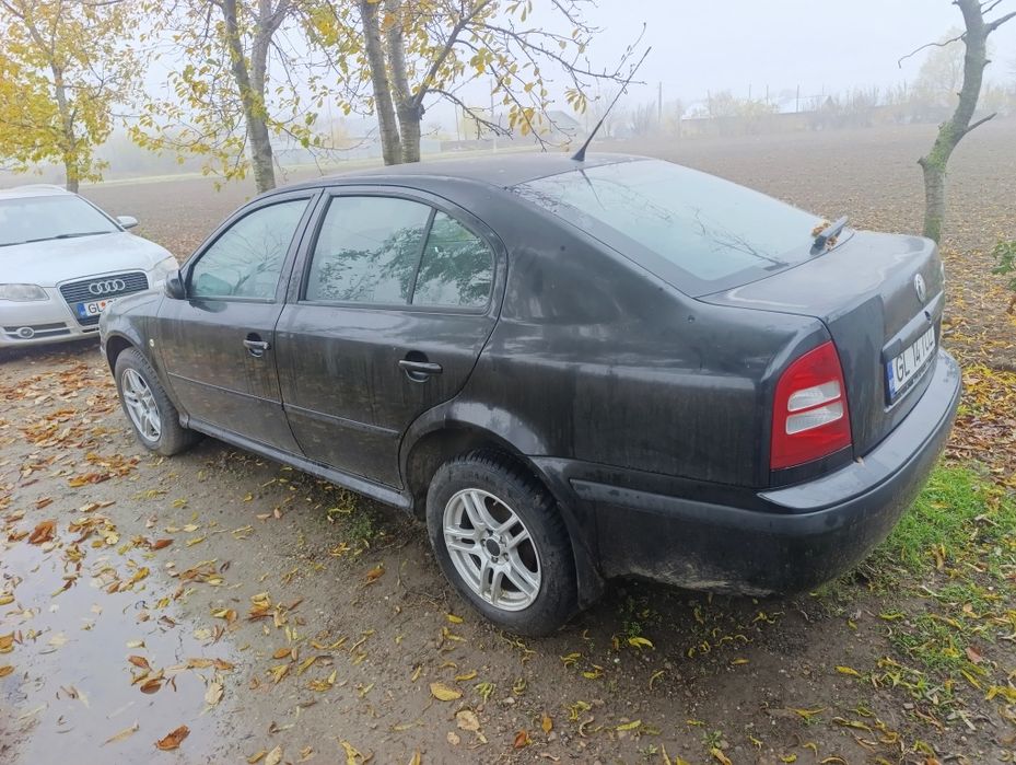 skoda octavia 1 1.6 benzina