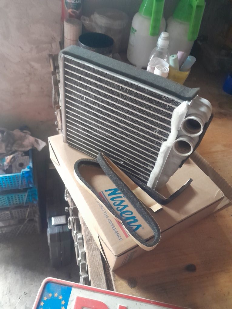 Radiator.  Caldura passat b6 golf 5 jetta etc