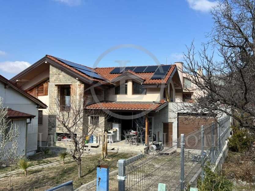 Продава се Къща в с. Марково, Област Пловдив - 334 кв.м за 1069 €/кв.м - Снимка #14
