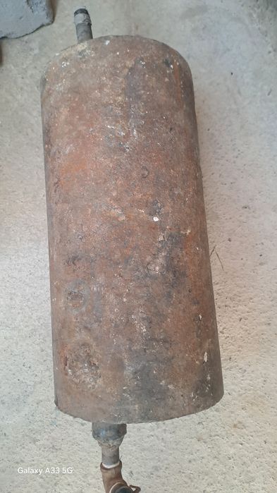 Расшрительный бачок