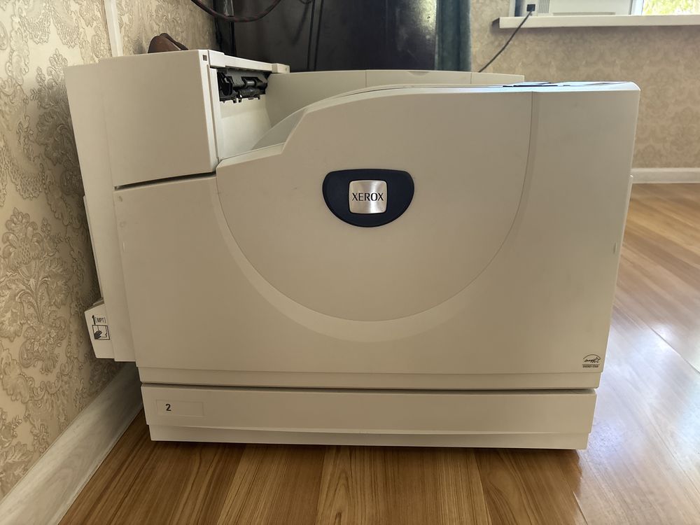 Продам принтер xerox 7760