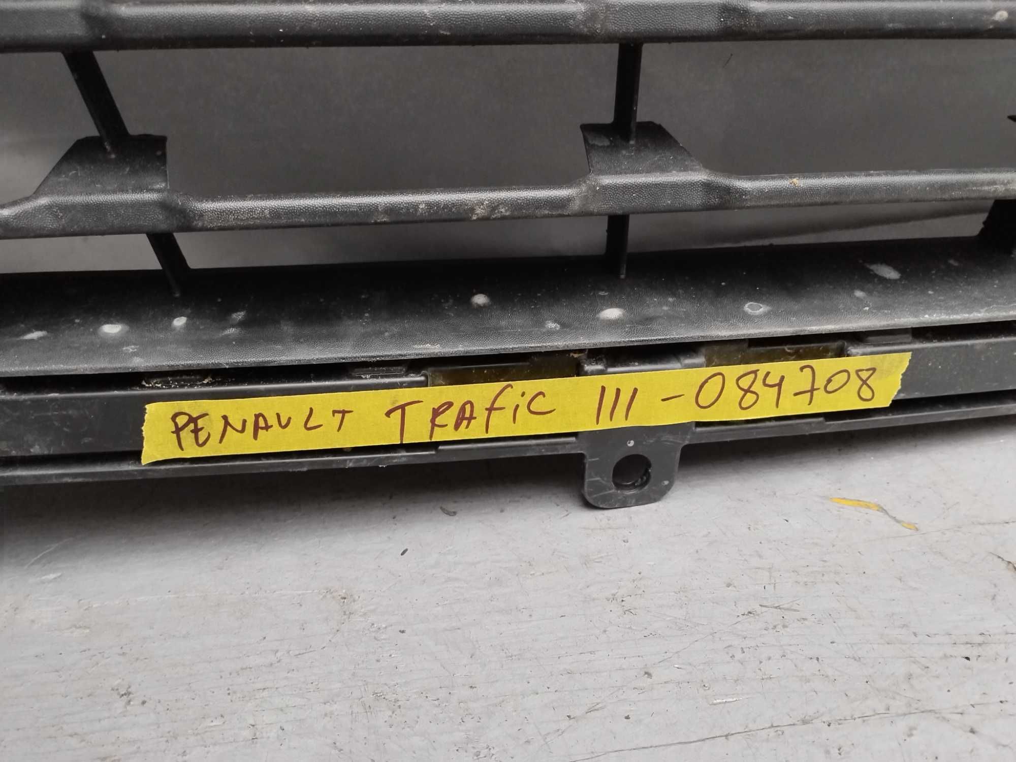 Грил решетка рено трафик 3 Renault Trafic 3