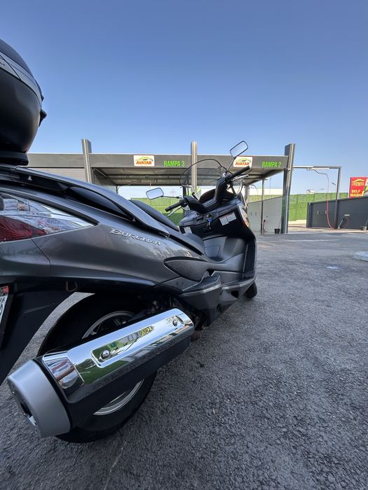 Suzuki Burgman 400