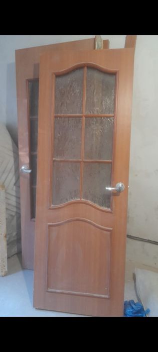 Продам двери межкомнатные