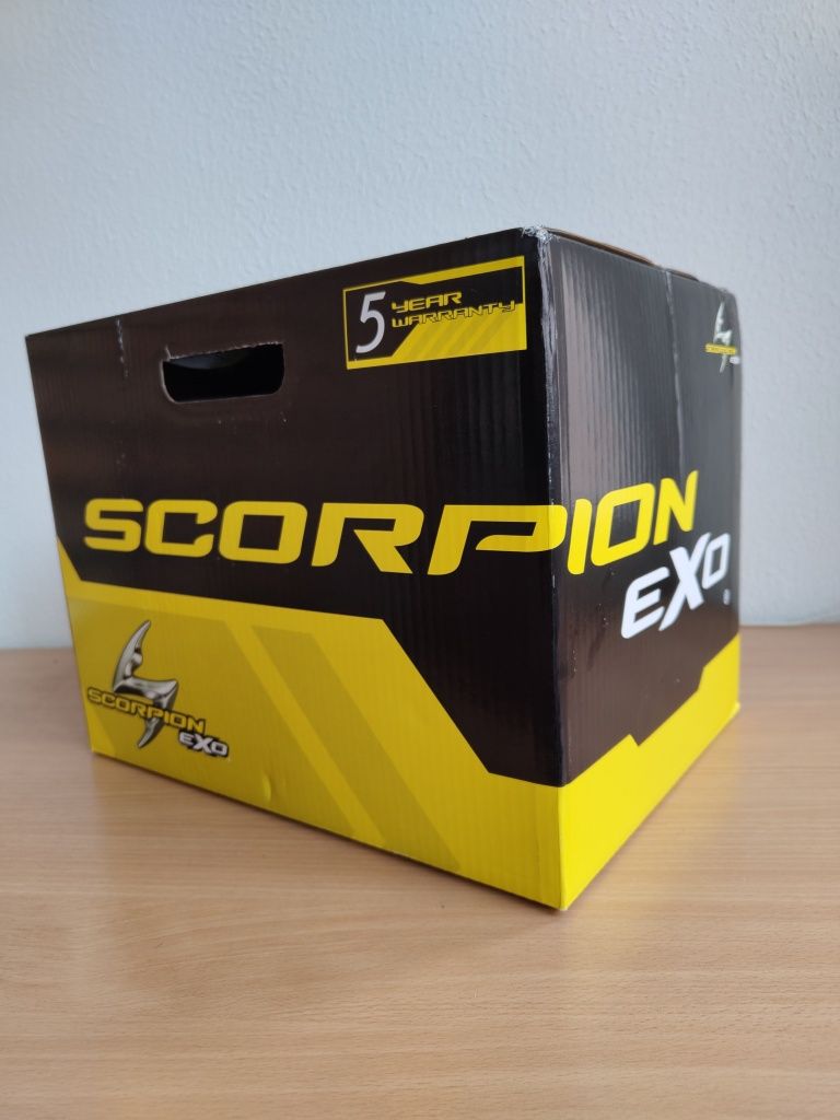 Продавам каски Scorpion VX-16 EVO AIR (НОВИ)