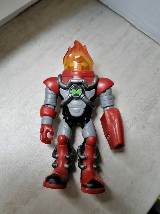 Фигурки от Бен Тен