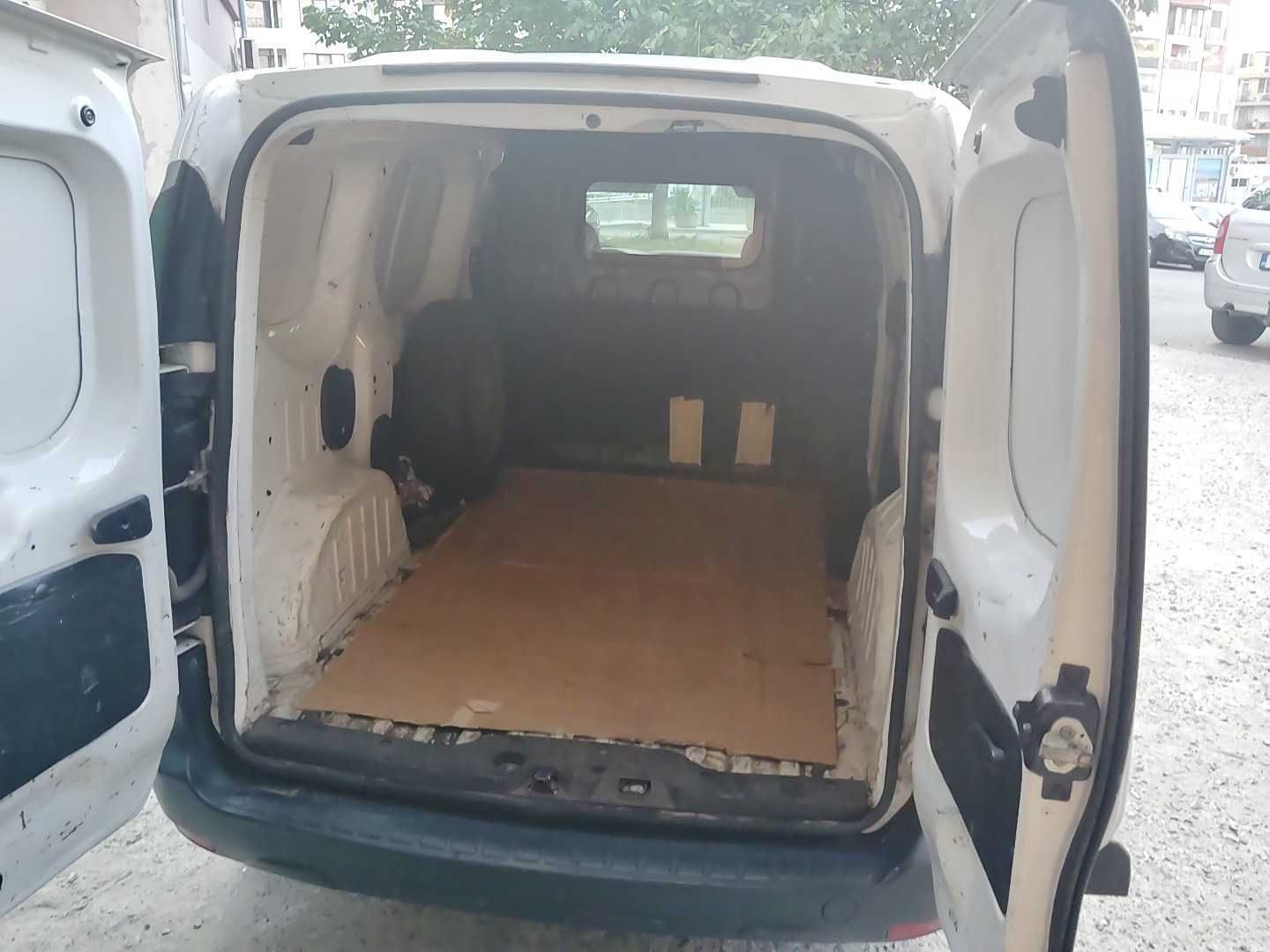 Продава се Дачия докер пикап на газ