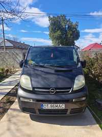 Vând Opel vivaro defect