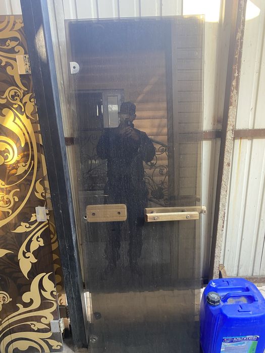 Продам парной дверей