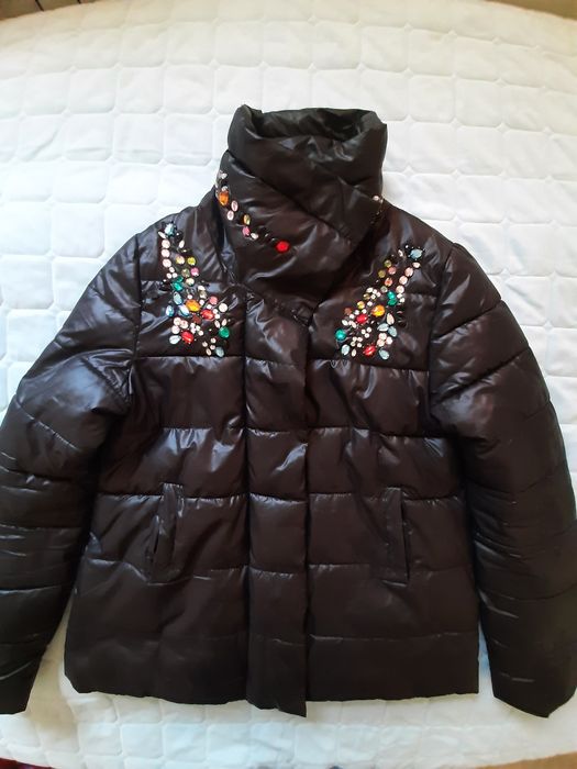 Продаётся б/у куртка