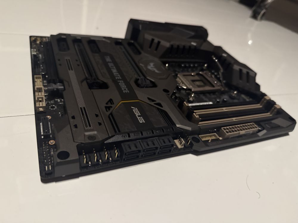 Дънна платка ASUS TUF Z270 Mark 1 ultimate force