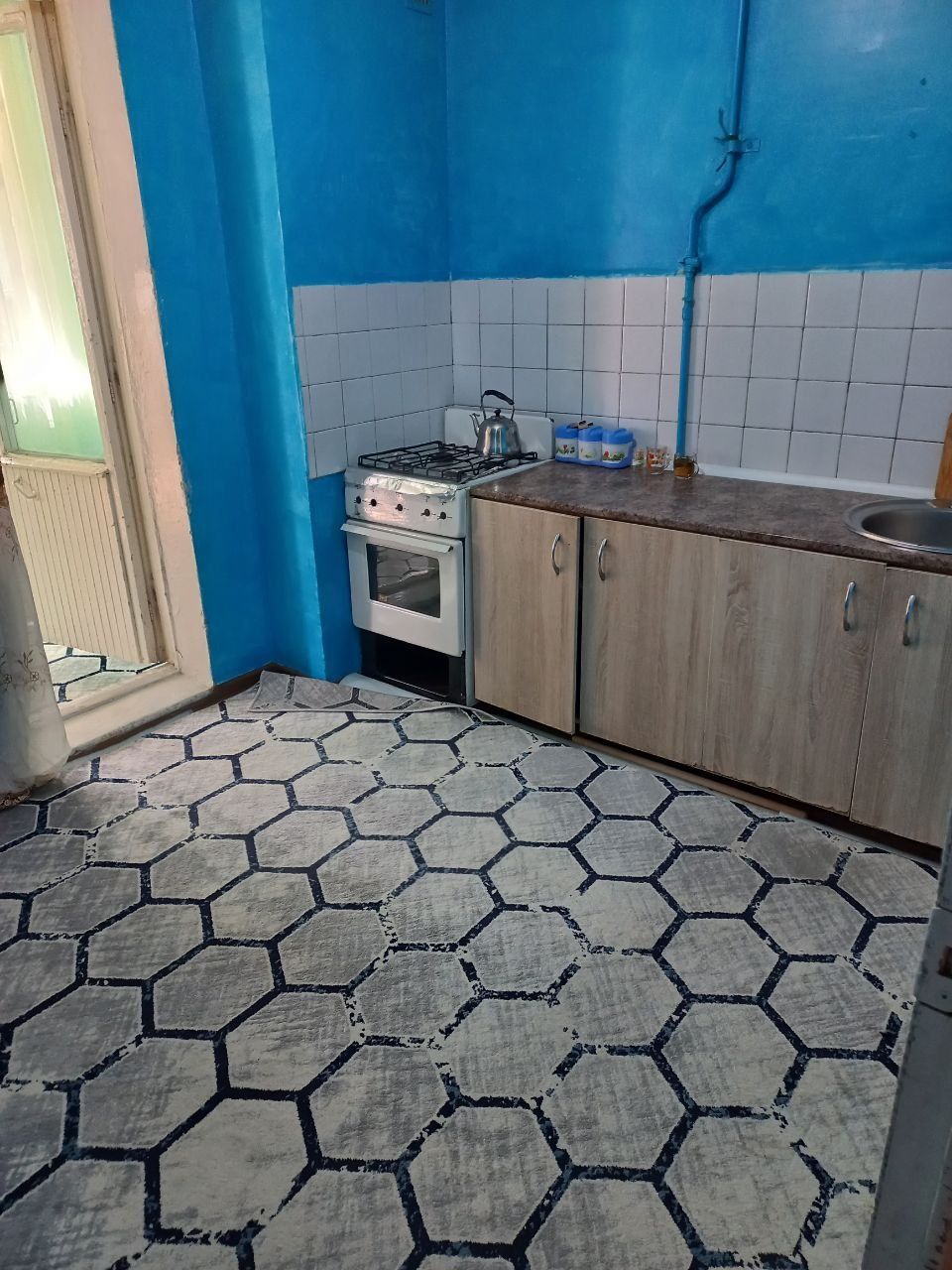 Arenda 2 xonali kvartira,Yunsobod 10 kvartal,Kanichka