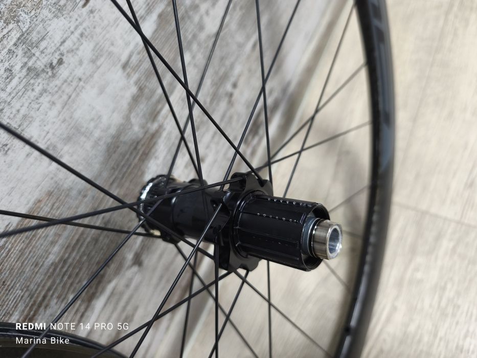 Карбонови шосейни капли Fulcrum Wind 40 Carbon DB Disc