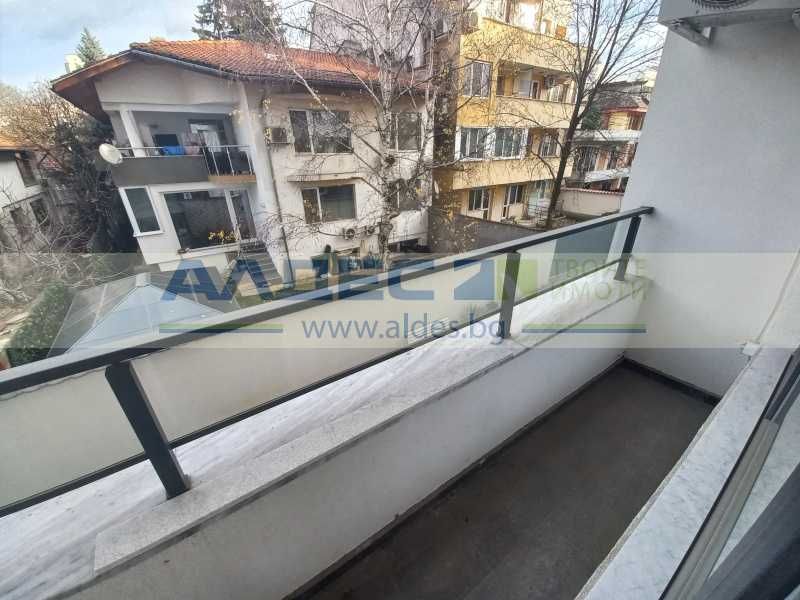 Чисто нов, обзаведен двустаен под наем в Хаджи Димитър!